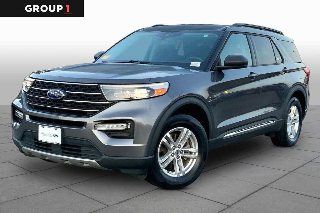 2021 FORD Explorer