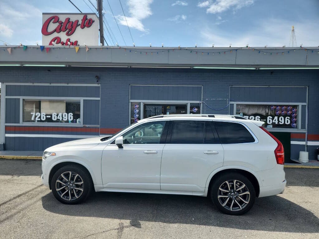 2019 VOLVO XC90