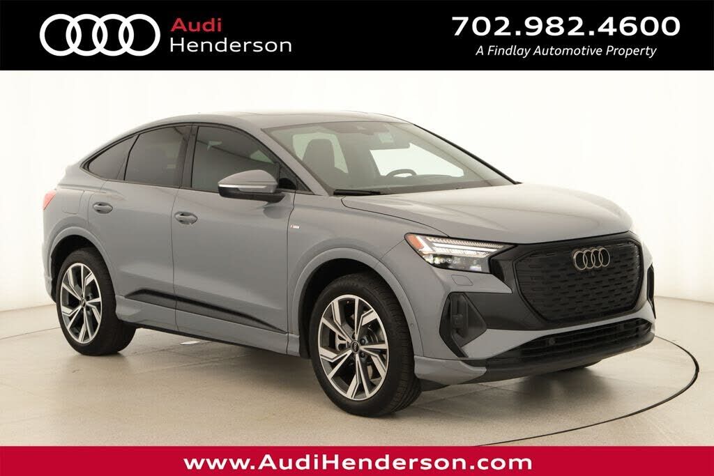 2023 AUDI Q4