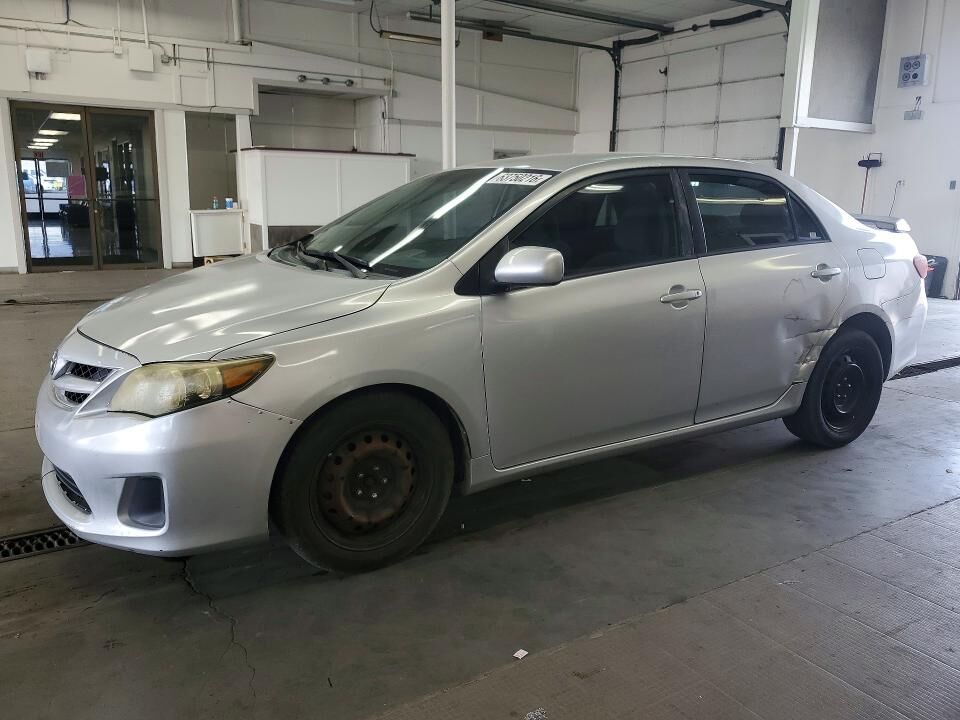 2012 TOYOTA Corolla