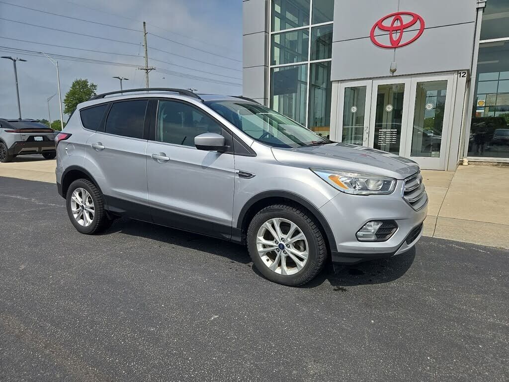 2018 FORD Escape
