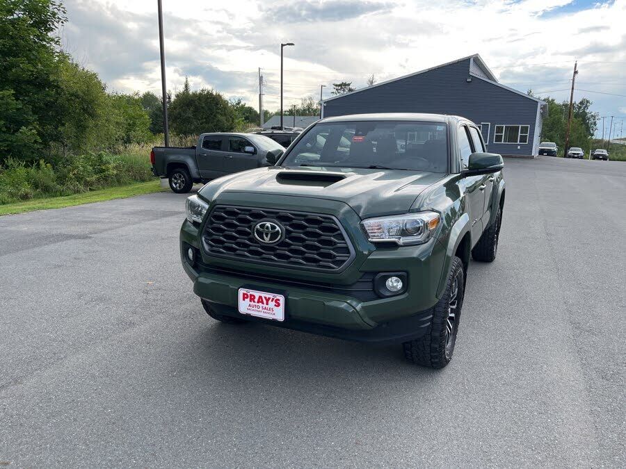 2021 TOYOTA Tacoma