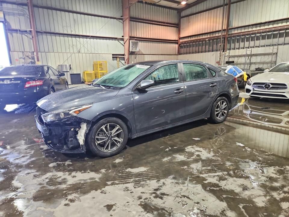 2024 KIA Forte