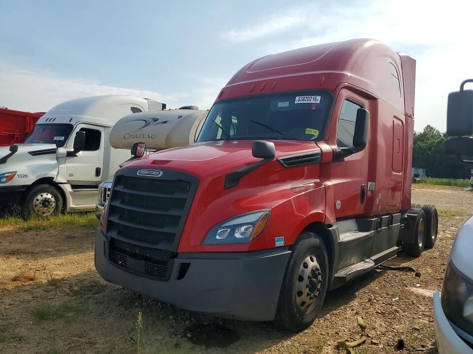 2020 FREIGHTLINER New Cascadia 126" Sleepercab