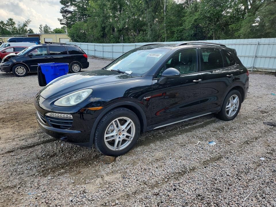 2013 PORSCHE Cayenne