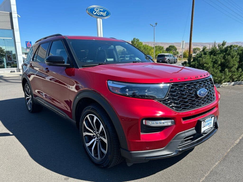 2020 FORD Explorer