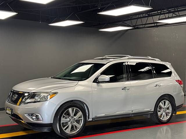 2014 NISSAN Pathfinder