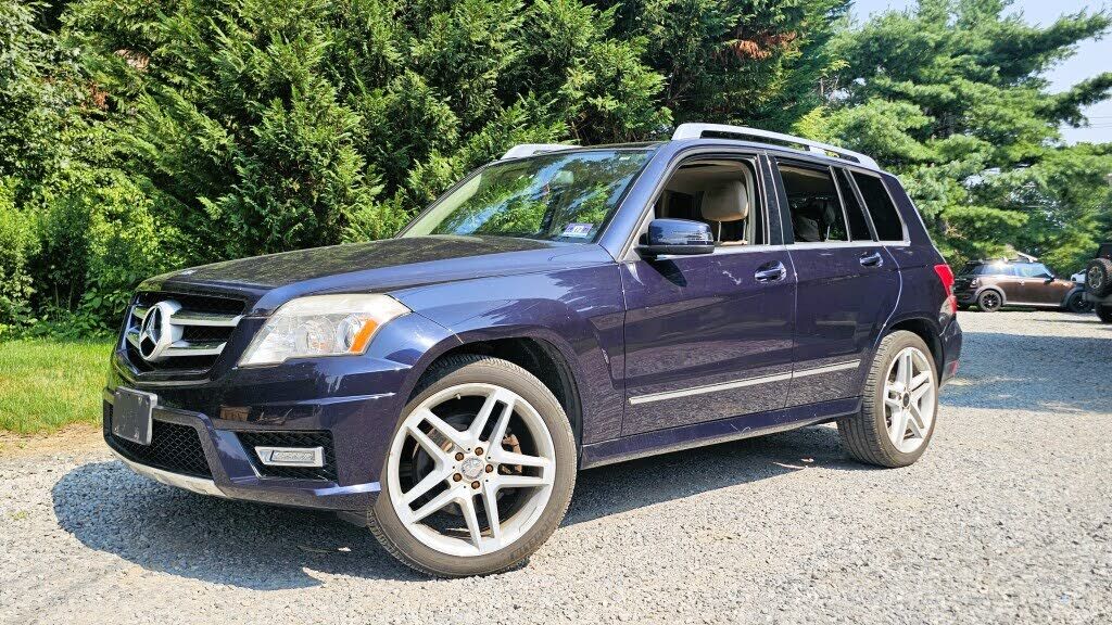 2011 MERCEDES-BENZ GLK-Class