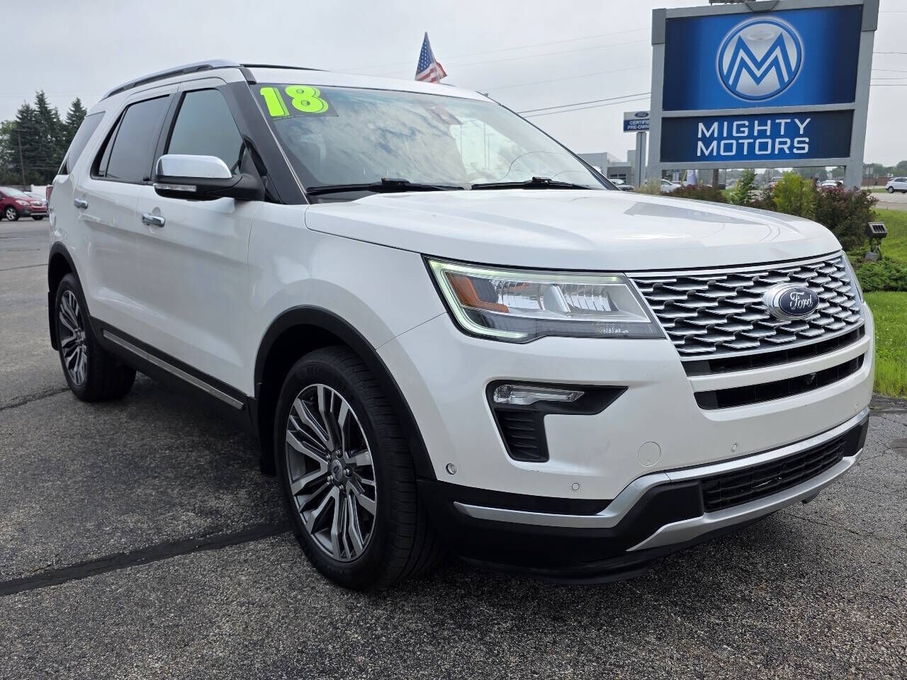 2018 FORD Explorer