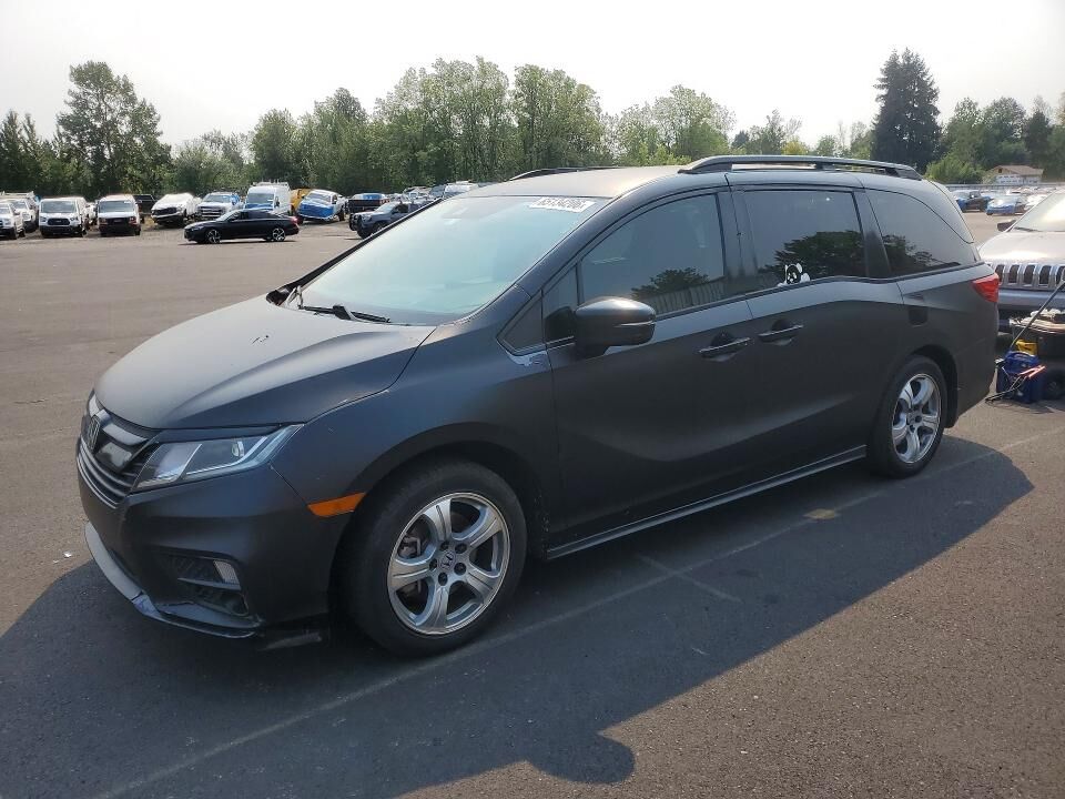 2018 HONDA Odyssey