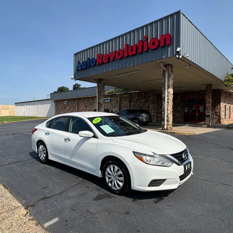 2016 NISSAN Altima