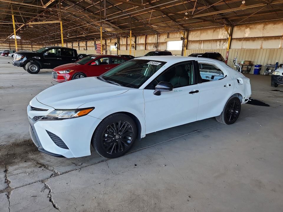 2020 TOYOTA Camry