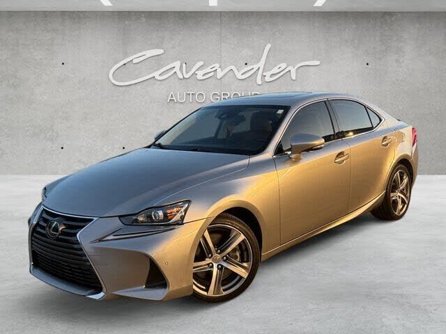 2017 LEXUS IS