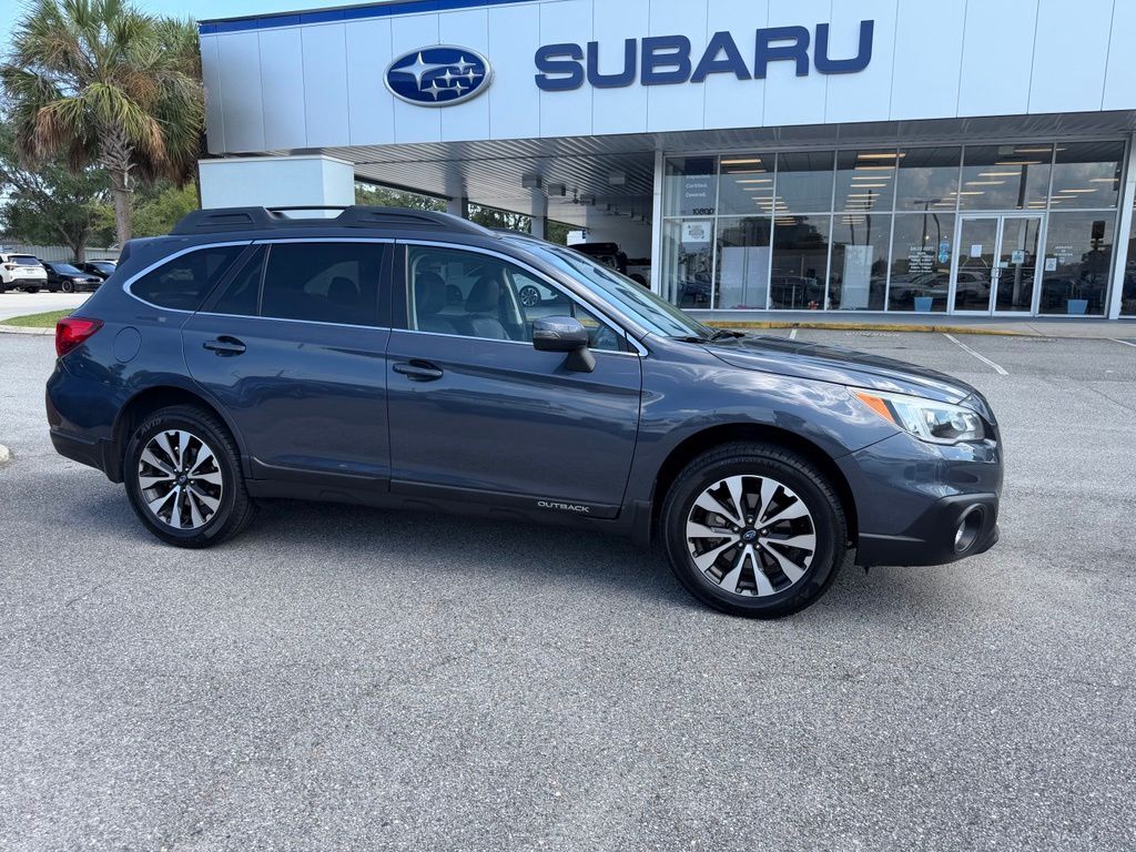 2017 SUBARU Outback