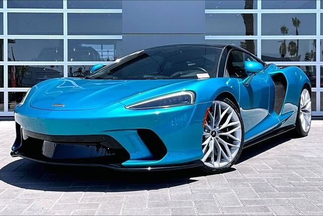 2021 MCLAREN GT