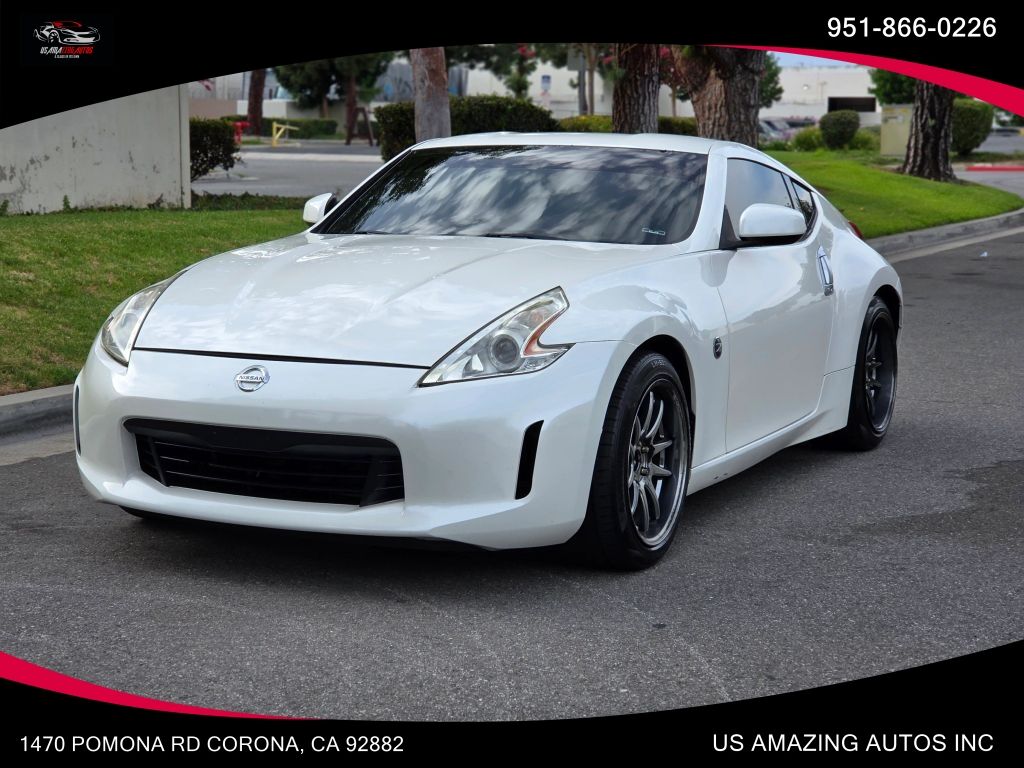 2017 NISSAN 370Z