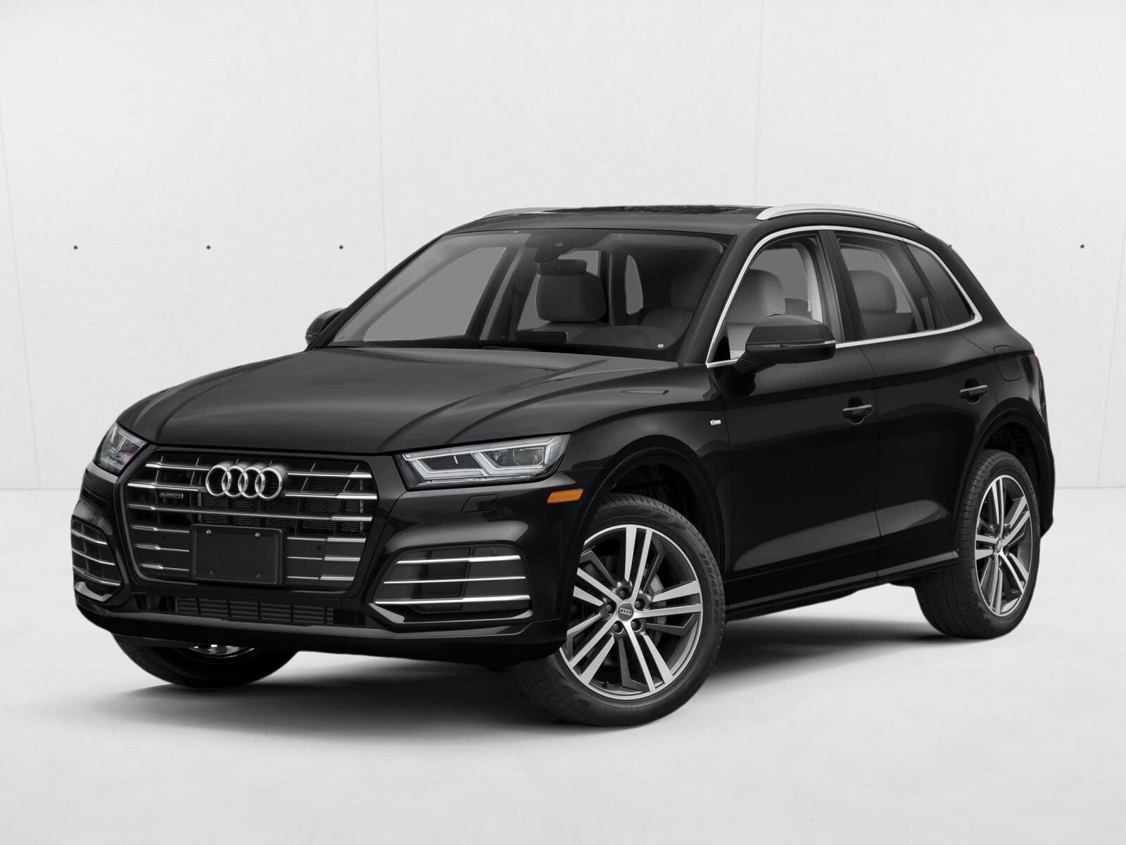 2020 AUDI Q5 e