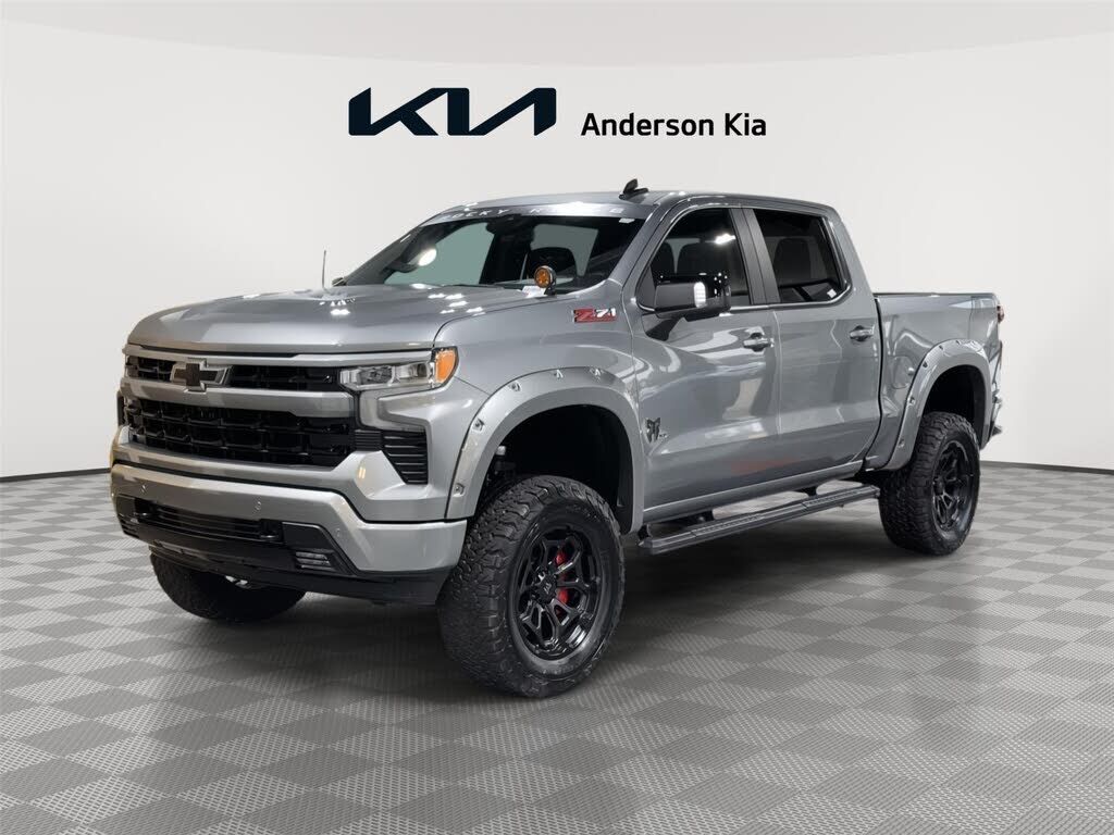 2025 CHEVROLET Silverado