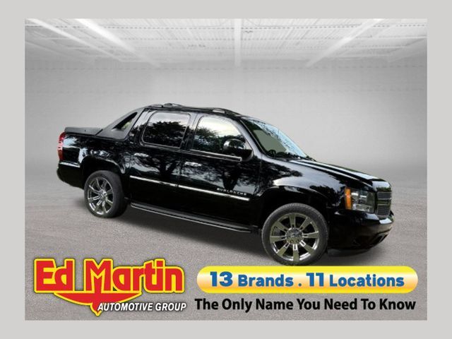 2011 CHEVROLET Avalanche