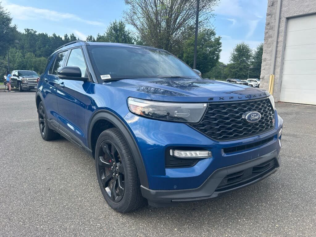 2022 FORD Explorer