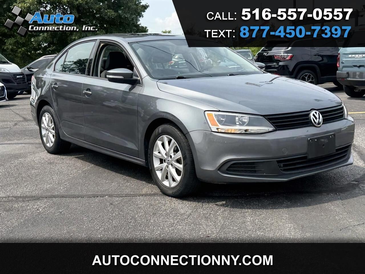 2011 VOLKSWAGEN Jetta