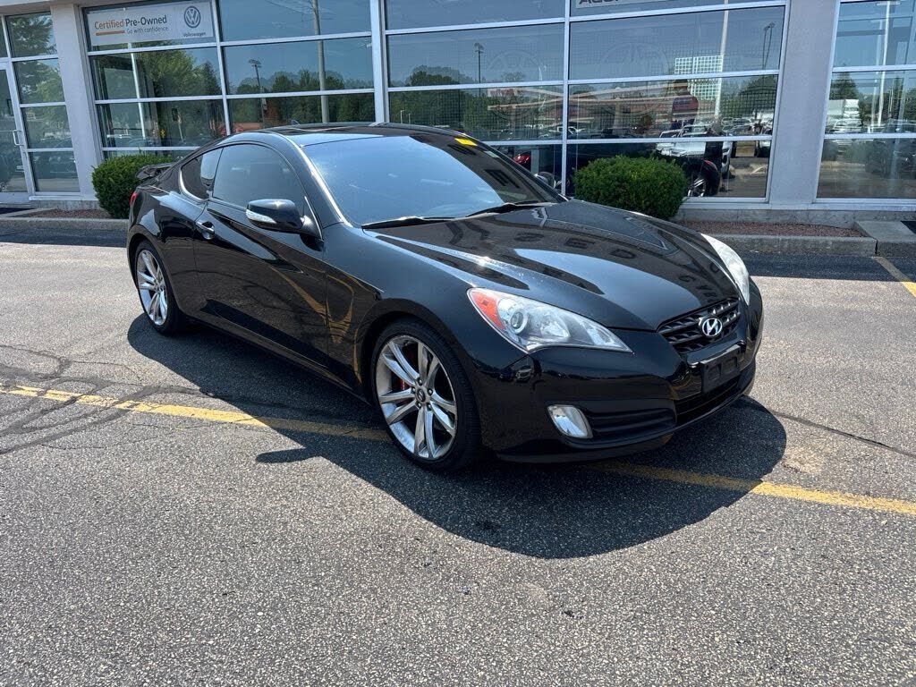 2011 HYUNDAI Genesis Coupe