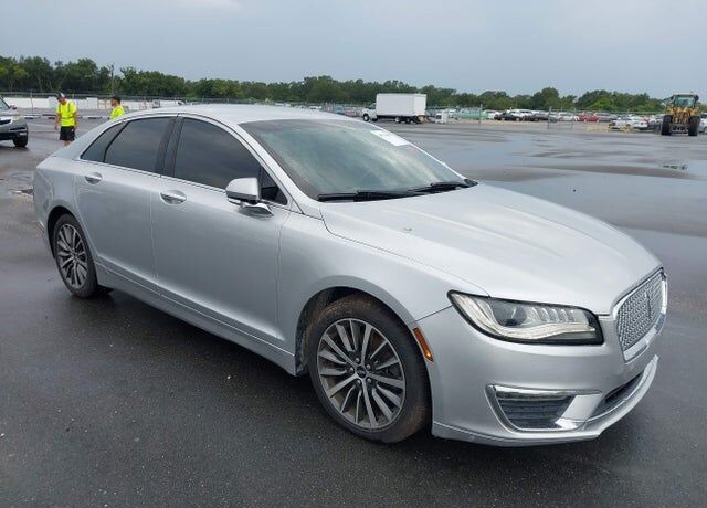 2017 LINCOLN MKZ