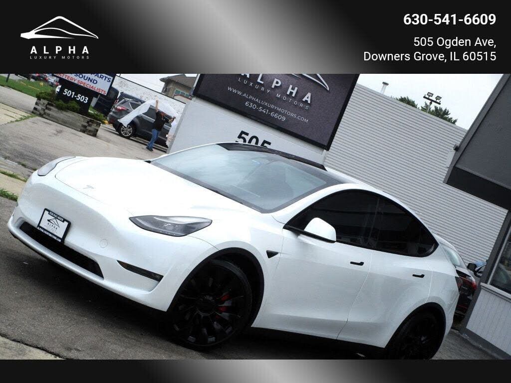 2022 TESLA Model Y