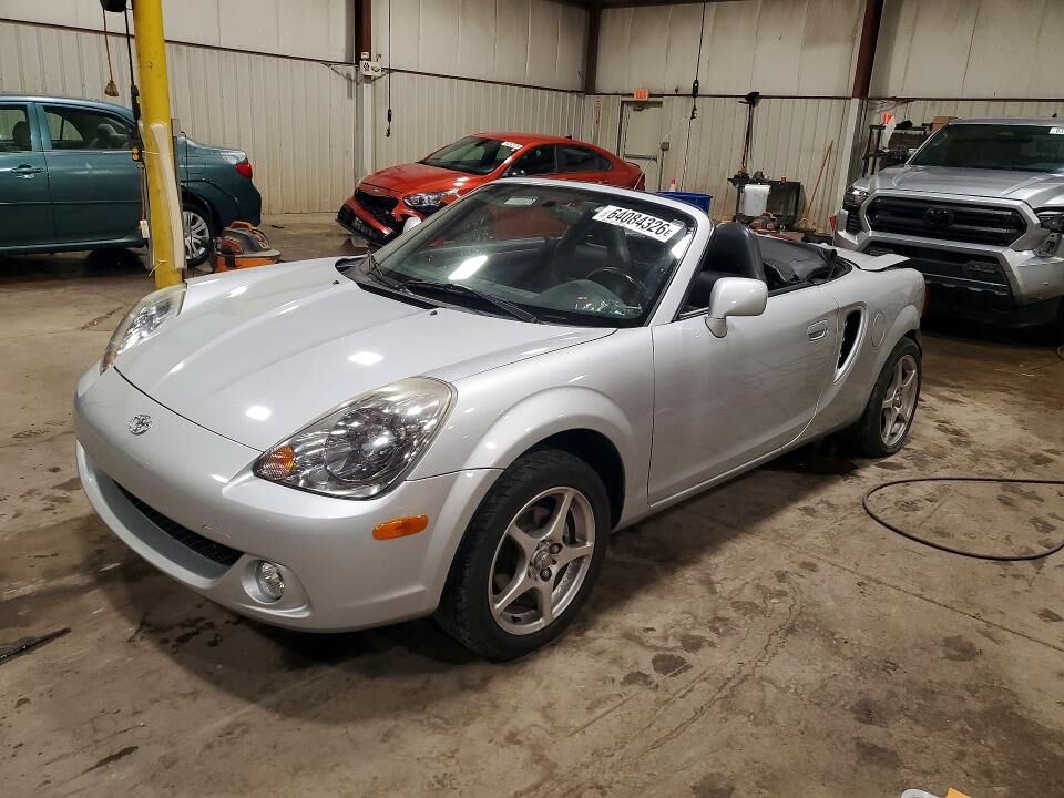 2004 TOYOTA MR2