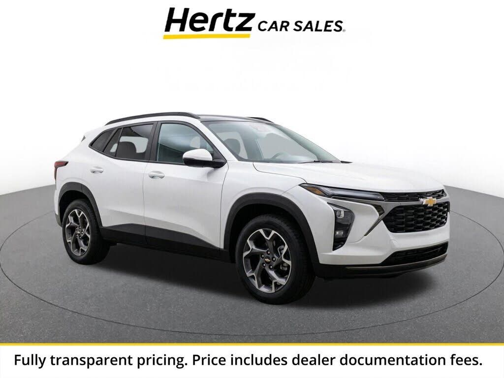 2025 CHEVROLET Trax