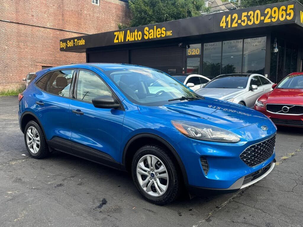 2020 FORD Escape