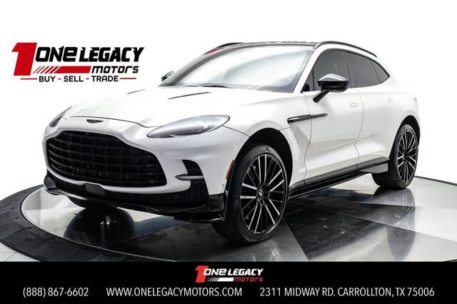 2023 ASTON MARTIN DBX