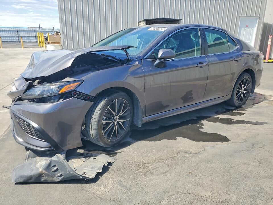 2023 TOYOTA Camry