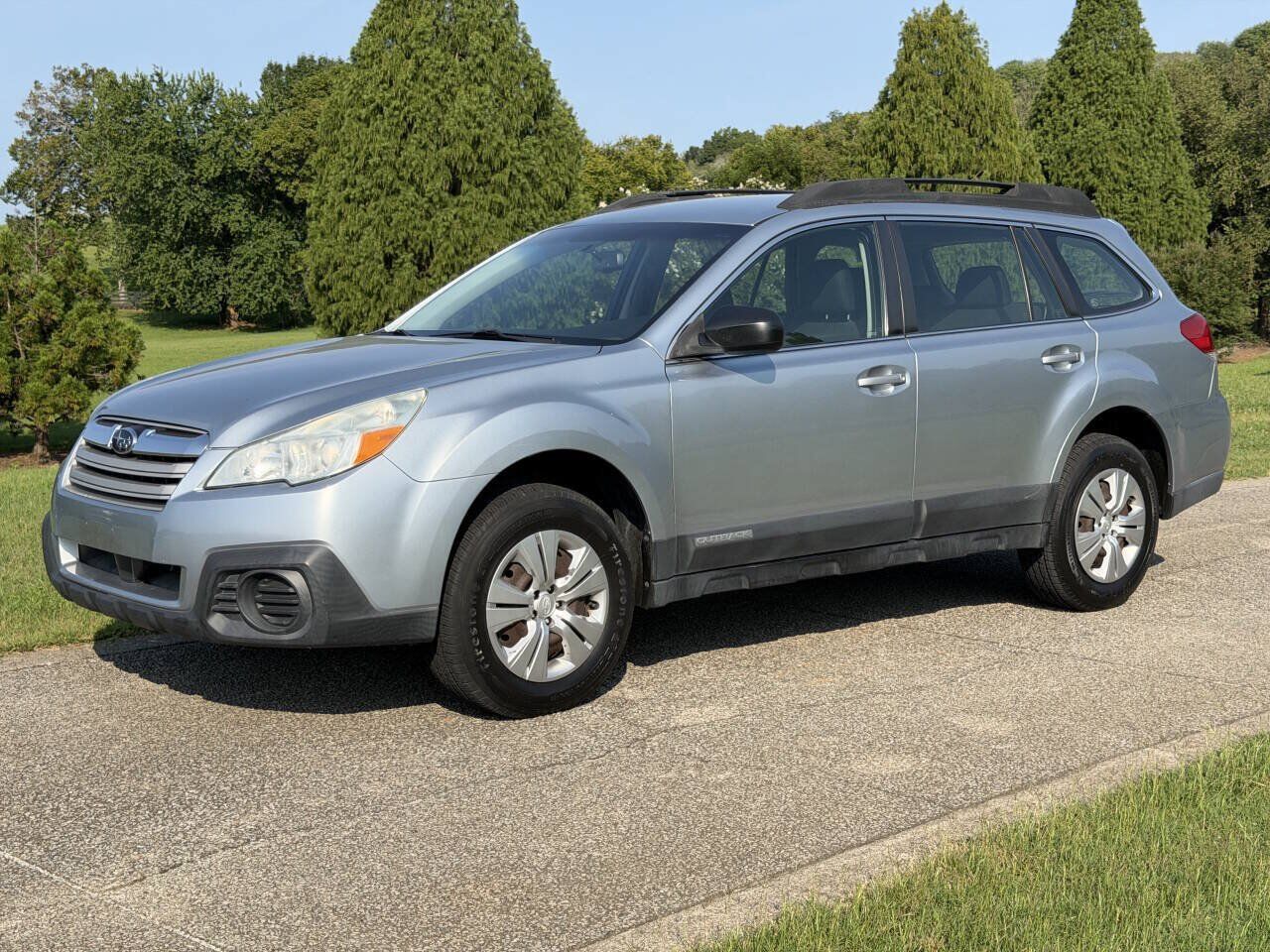 2013 SUBARU Outback