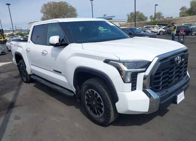 2026 TOYOTA Tundra