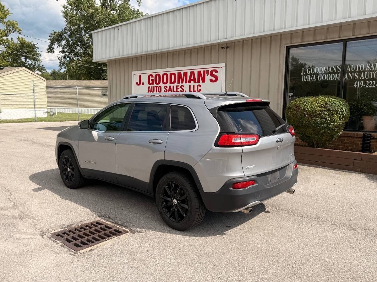 2014 JEEP Cherokee