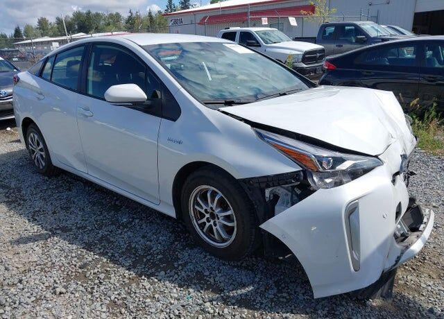 2022 TOYOTA PRIUS