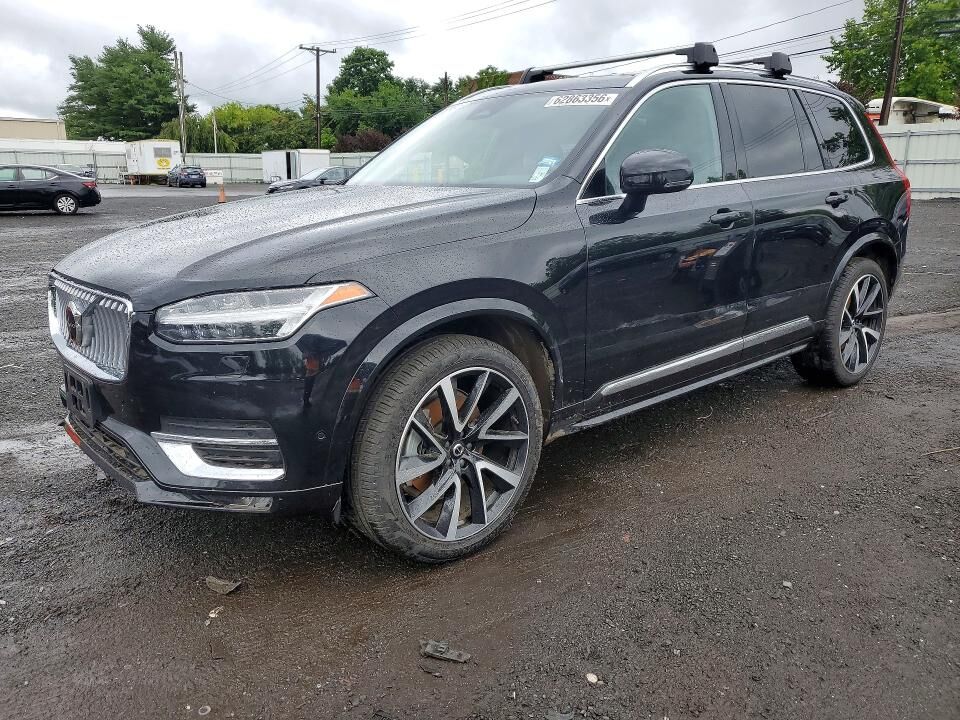 2024 VOLVO XC90