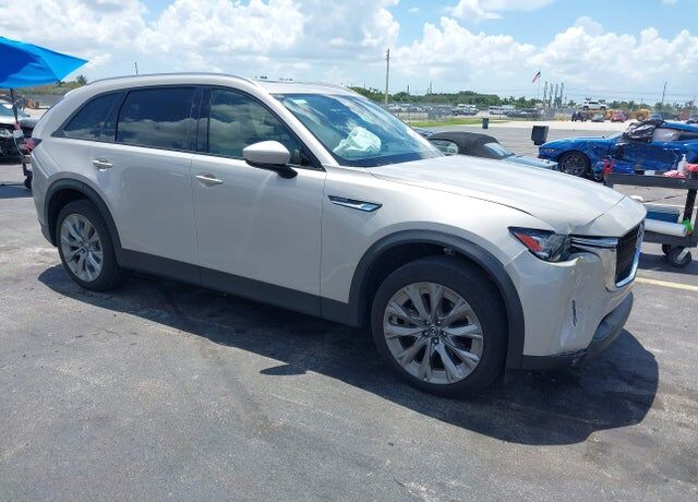2026 MAZDA CX-90