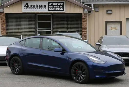 2023 TESLA Model 3