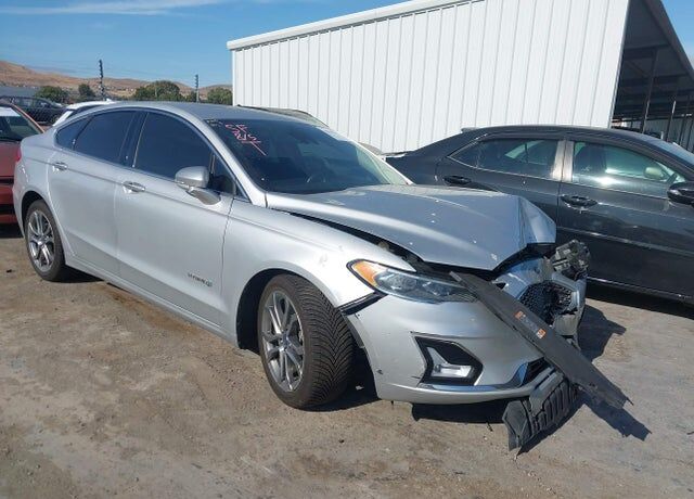 2019 FORD Fusion