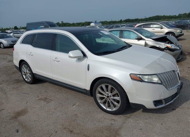 2010 LINCOLN MKT