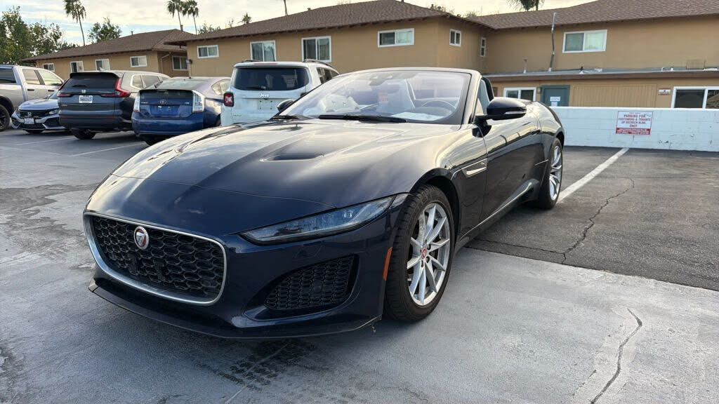 2021 JAGUAR F-Type