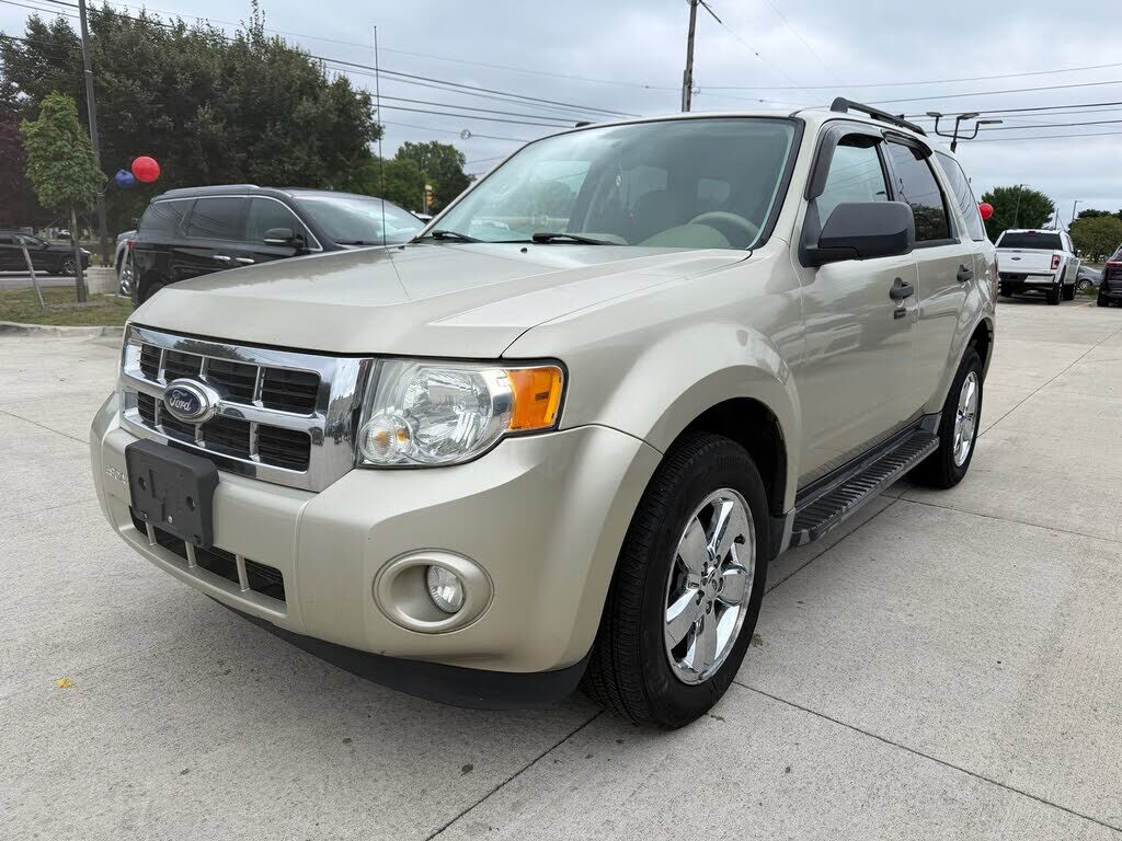 2011 FORD Escape