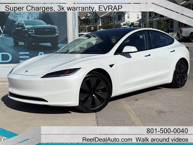 2025 TESLA Model 3