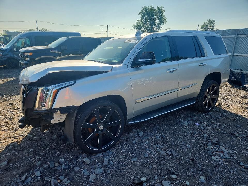 2016 CADILLAC Escalade