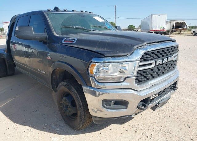 2022 RAM 3500
