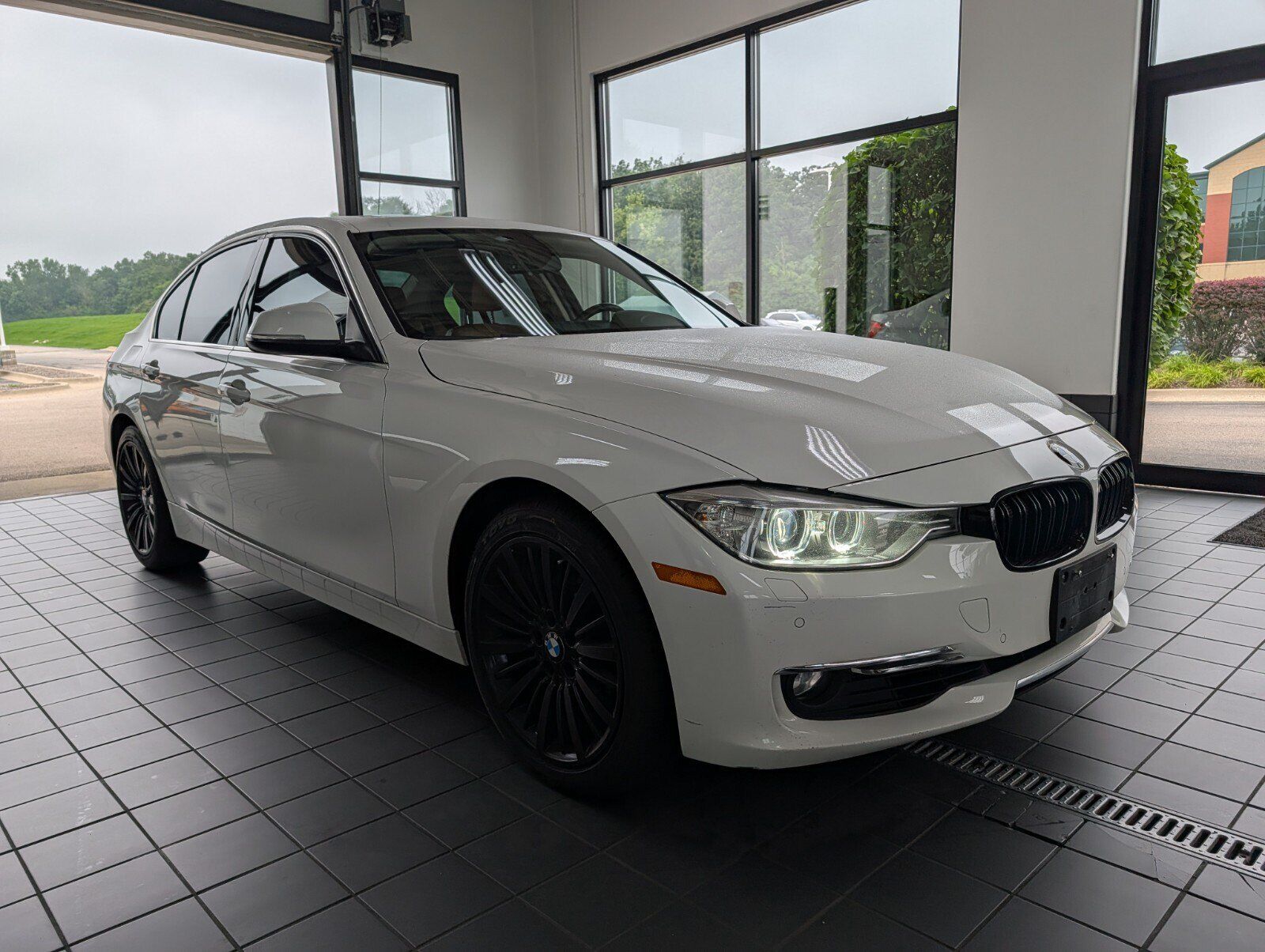 2013 BMW 3 Series