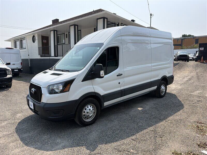 2024 FORD Transit