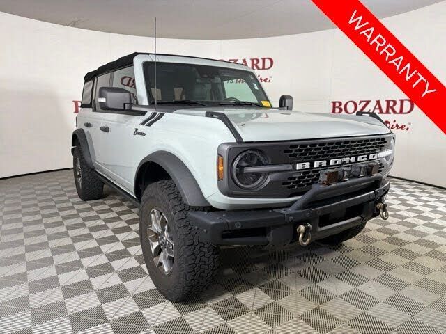 2023 FORD Bronco